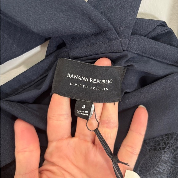 NWT Women's Banana Republic Limited Edition Navy Bow Back Lace Dress Eyelet 4 - Picture 10 of 13